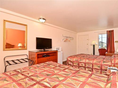 America'S Best Value Inn Lancaster Bagian luar foto