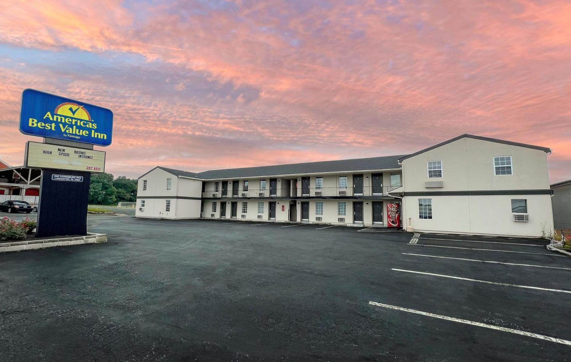 America'S Best Value Inn Lancaster Bagian luar foto